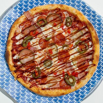 Нью-Йорк Делюксв May’s Pizza по цене 680 ₽