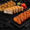 Сет Роял в Sushi House по цене 2200