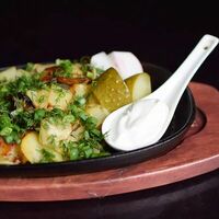 Сковородочка с молодым картофелем и лесными грибами в Союз