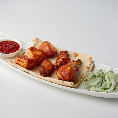 Шашлык из курицы Ассорти в Кафе МилАриЯ по цене 682 ₽