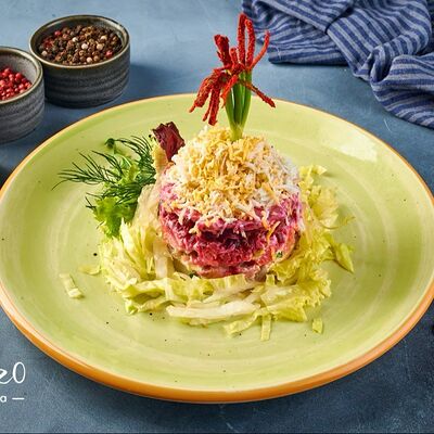 Сельдь под шубой в Чайхана Фаррух по цене 560 ₽