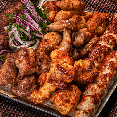 Мясное малое ассорти на мангале в Маради по цене 3975 ₽