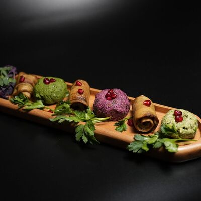 Ассорти Пхали в Хинкало Бадаги по цене 1280 ₽