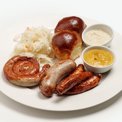 Ассорти колбасокв Лизонька, ты где? по цене 950 ₽