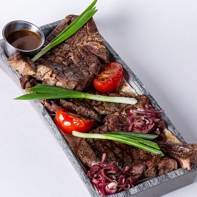 Трио стейков в Пинта по цене 15990 ₸