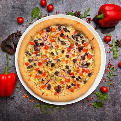 Пицца Бургер в BASEMENT по цене 620 ₽