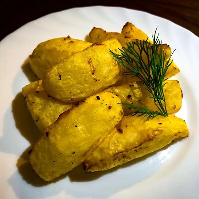 Запечённый мини картофель в Pinot Noir по цене 150 ₽