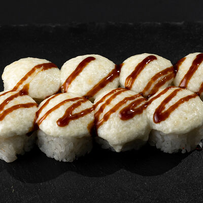 Ролл Сырный запеченный в Sushigo по цене 399 ₽