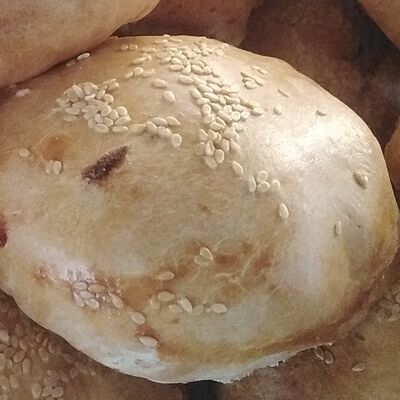 Самса с говядиной из тандыра в Кебаб Бистро 24 по цене 159 ₽