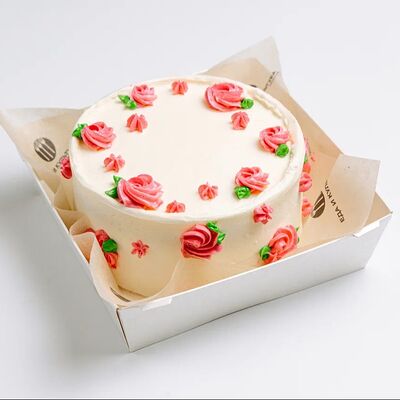 Бенто-торт с розами в Горький 1932 по цене 2100 ₽