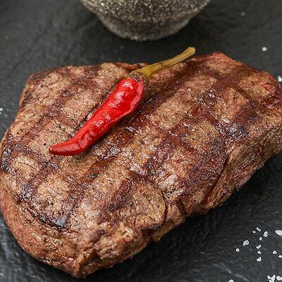 Вырезка из говядины в ЛарисуВаннуХочу по цене 990