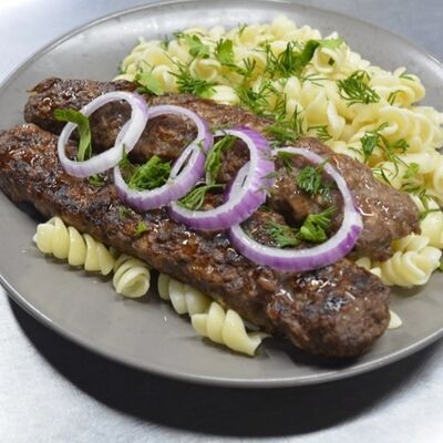 Люля-кебаб с гарниром в Aliya Uz-Food по цене 749 ₽