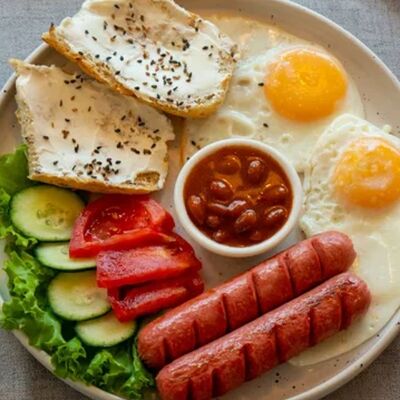 Английский завтрак в Luffy Coffee & Art по цене 2800 ₸