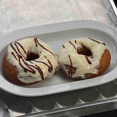 Пончик с кремовой глазурью в Буффет по цене 4 р.