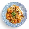 Жареная лапша с креветками в Tamago Noodle Bar по цене 700