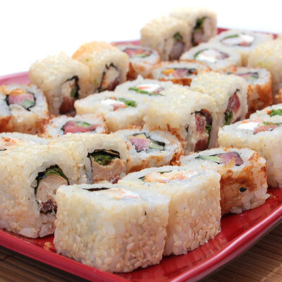Сет острый Кимчив Sushiwoker по цене 1599 ₽
