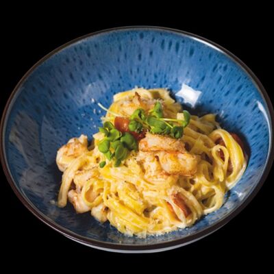 Паста сливочная с креветками в The Best Burger по цене 555 ₽