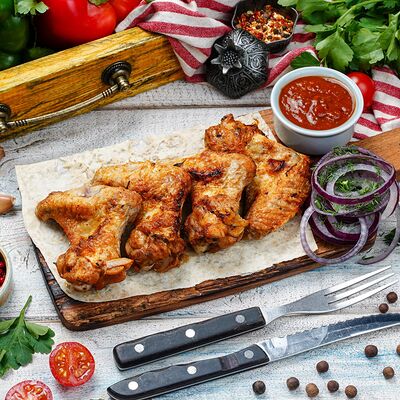 Шашлык из куриных крыльев в Ананури по цене 520 ₽