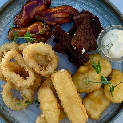 Большая пивная тарелка в Crystal по цене 1090 ₽