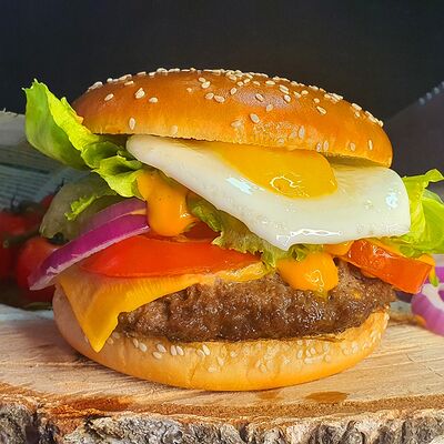 Ланч Бургер в ПАПА БУРГЕР по цене 425 ₽