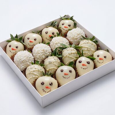 Клубника в шоколаде Снеговики M в Клубника в шоколаде VeryBerryLab по цене 5390 ₽