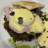 Бенедикт с ветчиной в Bon Bon по цене 494