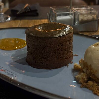 Шоколадный фонданв Мясо & Рыба по цене 690 ₽