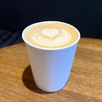 Кофе Капучино большой в Flow Coffee