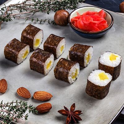 Ролл Такуан маки в Дом роллов по цене 90 ₽