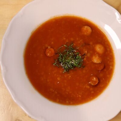 Суп из копченостей с чечевицей в Луи по цене 350 ₽