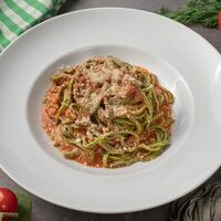 Спагетти Болоньезе в Caffe 47