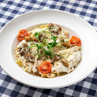 Паста с белыми грибами в Trattoria Caffe Del Sole