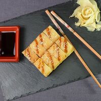 Роллы №49 Жареный бекон в Стрелаfood