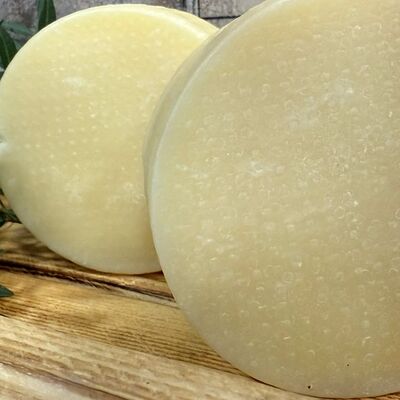 Сыр Катлау (Сулугуни) из коровьего молока в Сырный угодникъ по цене 500 ₽