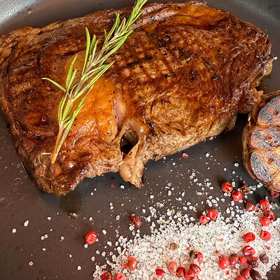 Стейк из мраморной говядины в Генацвале на Арбате - грузинский ресторан по цене 3335 ₽