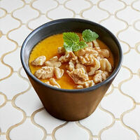 Мацони с грецким орехом в Maroon