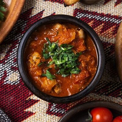 Чахохбили в Хинкальная по цене 730 ₽