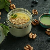 Мацони с медом и грецким орехом в Ресторан Вилка
