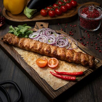 Люля-кебаб из баранины в Прожар по цене 930 ₽