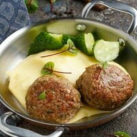 Котлеты домашние от Петровны в Баклажан в ТЦ 