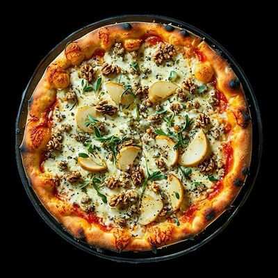 Пицца с грушей и Дорблю в Вкуснопарк по цене 920 ₽