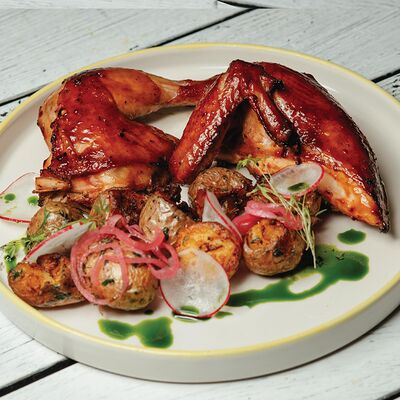 Половинка цыпленка с картофелем в Овертайм по цене 740 ₽