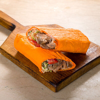 Донер с говядиной в сырном лаваше в НАШ Шеф Донер по цене 609 ₽