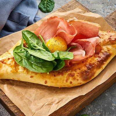 Хачапури по-Аджарски со шпинатом и пармой 420г в MANANA по цене 590