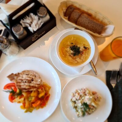 Бизнес-ланч из двух блюд с морсом в Silver по цене 590 ₽