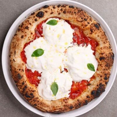 Томаты-страчателла в 321 Club by Novikov по цене 760