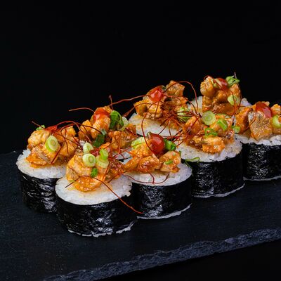 Тартар угорь в СушиТаяки по цене 915 ₽