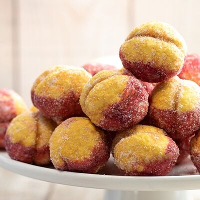 Пирожное Персик с вареной сгущенкой и абрикосом в Кэрри по цене 190