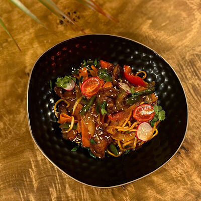 Чоу Мейн в ЛЕЛЬКОВ & Kitchen по цене 612 ₽