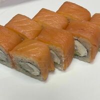 Филадельфия с креветкой в Суши-бар Сакура